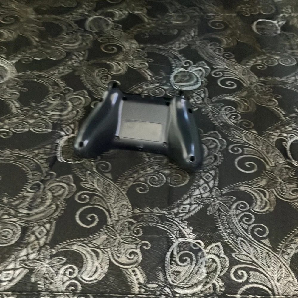 Xbox 1 and 2 controller 1 power cord and 1 controller cord